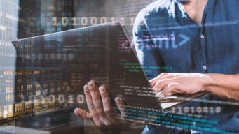 From Legacy to Cutting-Edge_Strategies and Best Practices for a Smooth Migration to Headless Commerce_front-commerce_salesforce_commerce_cloud_sfcc